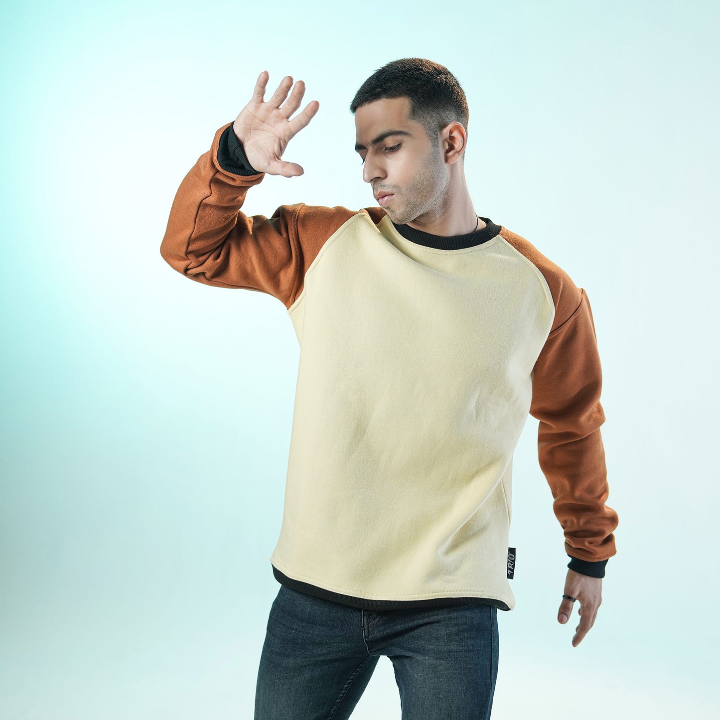 Premium Fleece Sweatshirt - S 001